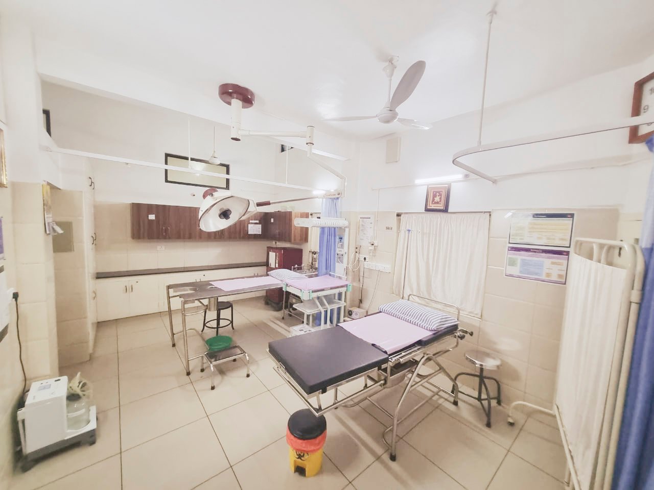 Operation theatre at Dhanya Hospitals