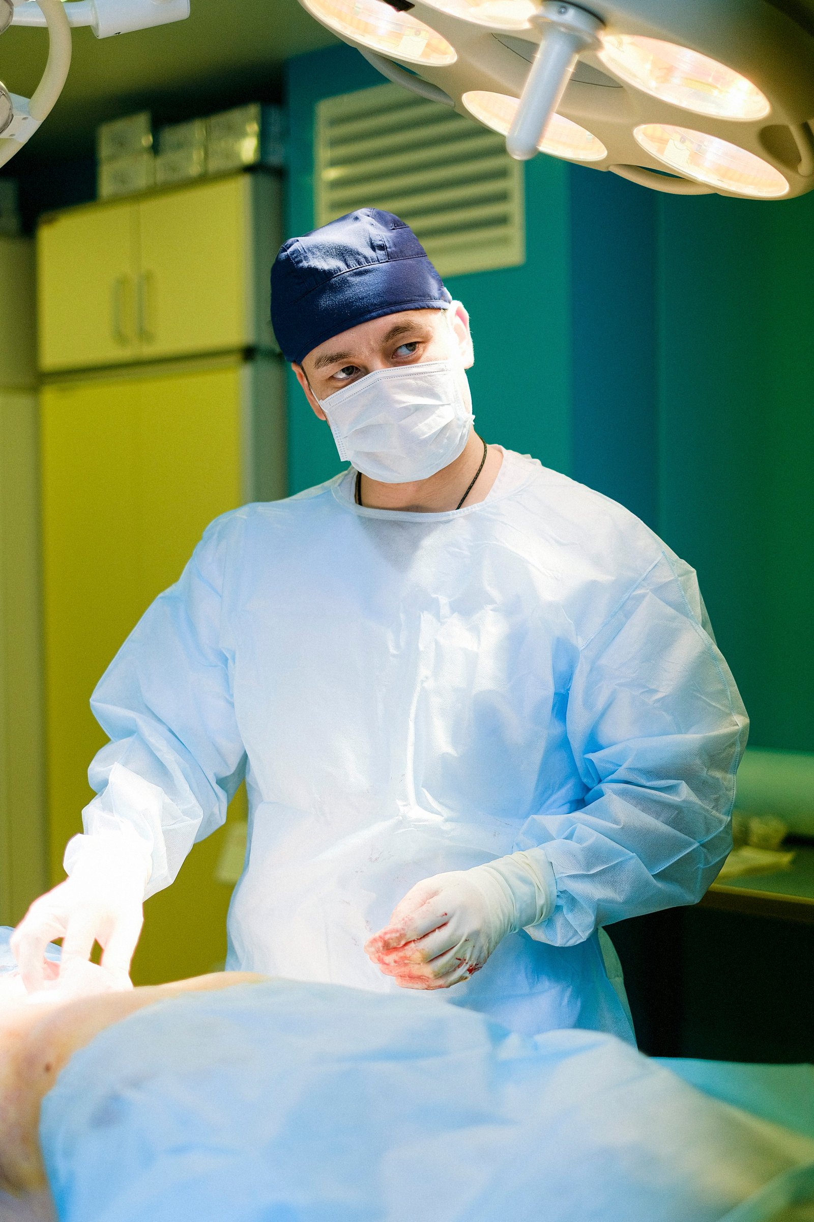 Surgeon in operation theatre
